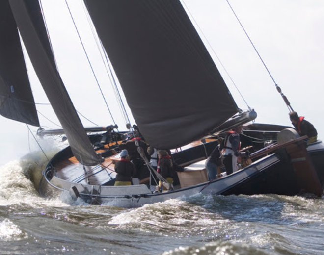 Visserman Aak HI 1  Saar  inkl. schipper for hire